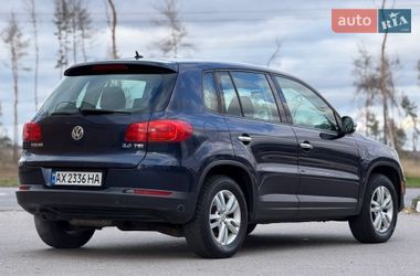 Позашляховик / Кросовер Volkswagen Tiguan 2013 в Харкові