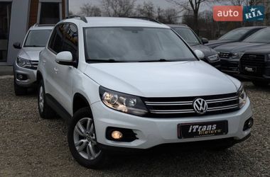 Внедорожник / Кроссовер Volkswagen Tiguan 2016 в Стрые