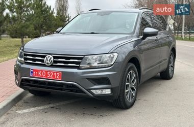 Внедорожник / Кроссовер Volkswagen Tiguan 2019 в Кременчуге