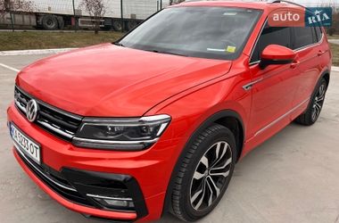 Позашляховик / Кросовер Volkswagen Tiguan 2018 в Києві