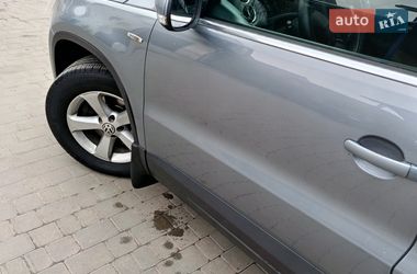 Позашляховик / Кросовер Volkswagen Tiguan 2009 в Долині