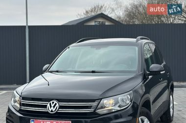 Позашляховик / Кросовер Volkswagen Tiguan 2016 в Самборі