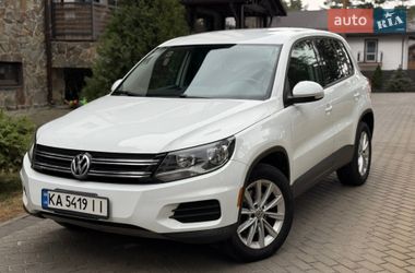 Позашляховик / Кросовер Volkswagen Tiguan 2014 в Києві