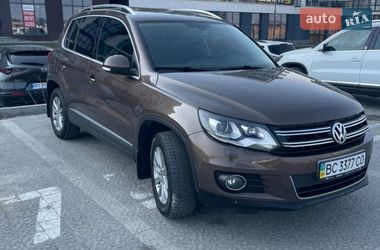 Внедорожник / Кроссовер Volkswagen Tiguan 2012 в Львове