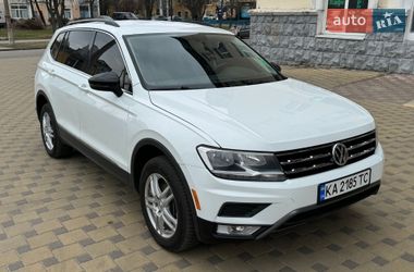 Внедорожник / Кроссовер Volkswagen Tiguan 2020 в Киеве