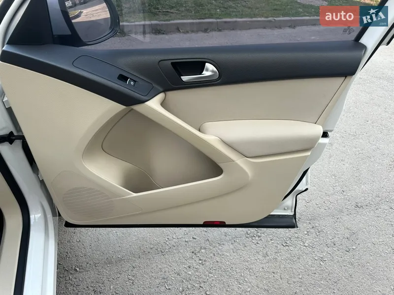 Volkswagen Tiguan 2011 VIN WVGZZZ5NZBW539206 фото оголошення 29 з 76