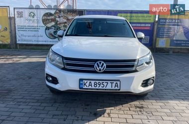 Внедорожник / Кроссовер Volkswagen Tiguan 2013 в Лубнах