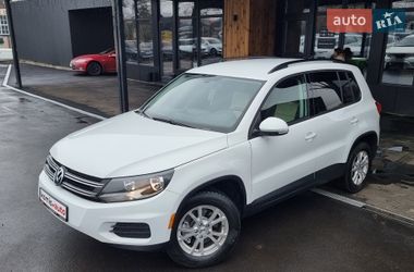 Позашляховик / Кросовер Volkswagen Tiguan 2015 в Вінниці