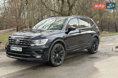Позашляховик / Кросовер Volkswagen Tiguan 2021 в Сумах
