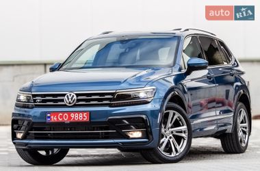 Внедорожник / Кроссовер Volkswagen Tiguan 2018 в Львове