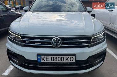 Внедорожник / Кроссовер Volkswagen Tiguan 2020 в Подгорцах
