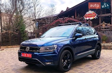 Внедорожник / Кроссовер Volkswagen Tiguan 2021 в Кременчуге