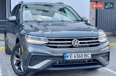 Внедорожник / Кроссовер Volkswagen Tiguan 2023 в Каменском