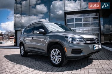 Внедорожник / Кроссовер Volkswagen Tiguan 2015 в Запорожье