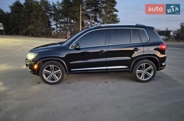 Внедорожник / Кроссовер Volkswagen Tiguan 2016 в Львове