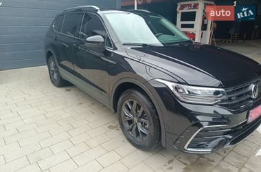 Внедорожник / Кроссовер Volkswagen Tiguan 2024 в Самборе