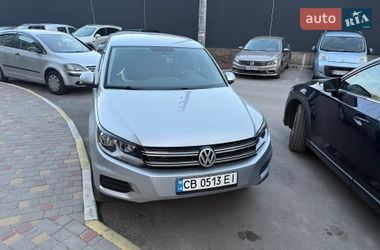Позашляховик / Кросовер Volkswagen Tiguan 2017 в Києві