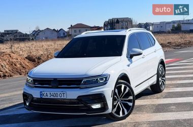 Внедорожник / Кроссовер Volkswagen Tiguan 2018 в Киеве