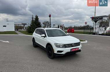 Позашляховик / Кросовер Volkswagen Tiguan 2019 в Рівному
