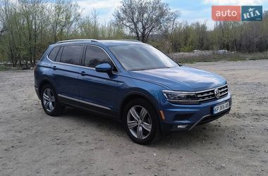 Позашляховик / Кросовер Volkswagen Tiguan 2018 в Запоріжжі