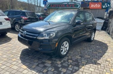 Внедорожник / Кроссовер Volkswagen Tiguan 2016 в Одессе