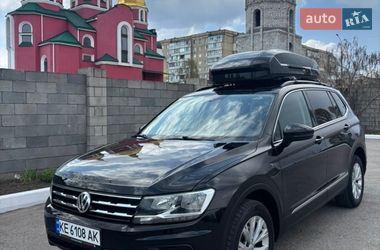 Позашляховик / Кросовер Volkswagen Tiguan 2018 в Кам'янському