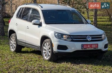 Позашляховик / Кросовер Volkswagen Tiguan 2017 в Луцьку