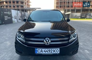 Внедорожник / Кроссовер Volkswagen Tiguan 2017 в Киеве