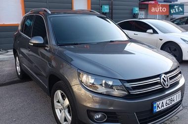 Позашляховик / Кросовер Volkswagen Tiguan 2015 в Черкасах
