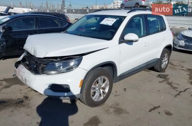 Позашляховик / Кросовер Volkswagen Tiguan 2015 в Львові