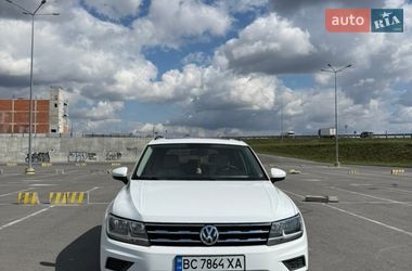 Внедорожник / Кроссовер Volkswagen Tiguan 2019 в Львове
