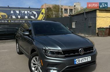 Позашляховик / Кросовер Volkswagen Tiguan 2017 в Ніжині