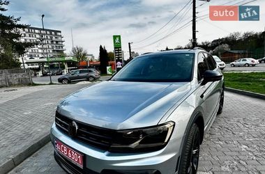 Позашляховик / Кросовер Volkswagen Tiguan 2019 в Львові