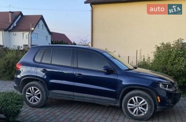 Позашляховик / Кросовер Volkswagen Tiguan 2013 в Кам'янець-Подільському
