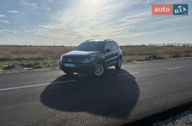 Внедорожник / Кроссовер Volkswagen Tiguan 2018 в Софиевской Борщаговке