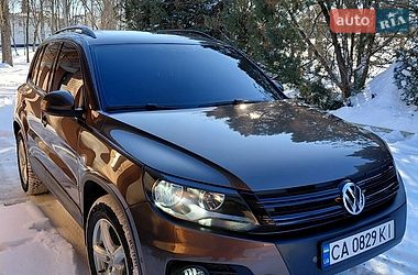 Внедорожник / Кроссовер Volkswagen Tiguan 2013 в Смеле