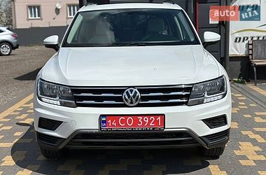 Внедорожник / Кроссовер Volkswagen Tiguan 2019 в Львове