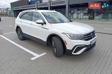 Внедорожник / Кроссовер Volkswagen Tiguan 2022 в Первомайске