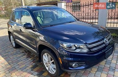 Внедорожник / Кроссовер Volkswagen Tiguan 2015 в Самборе