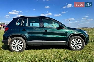Позашляховик / Кросовер Volkswagen Tiguan 2010 в Львові