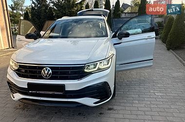 Внедорожник / Кроссовер Volkswagen Tiguan 2021 в Львове