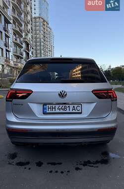 Позашляховик / Кросовер Volkswagen Tiguan 2019 в Одесі