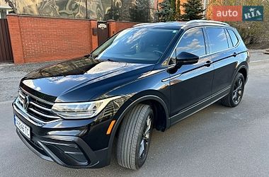 Позашляховик / Кросовер Volkswagen Tiguan 2021 в Броварах