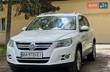 Внедорожник / Кроссовер Volkswagen Tiguan 2011 в Жмеринке