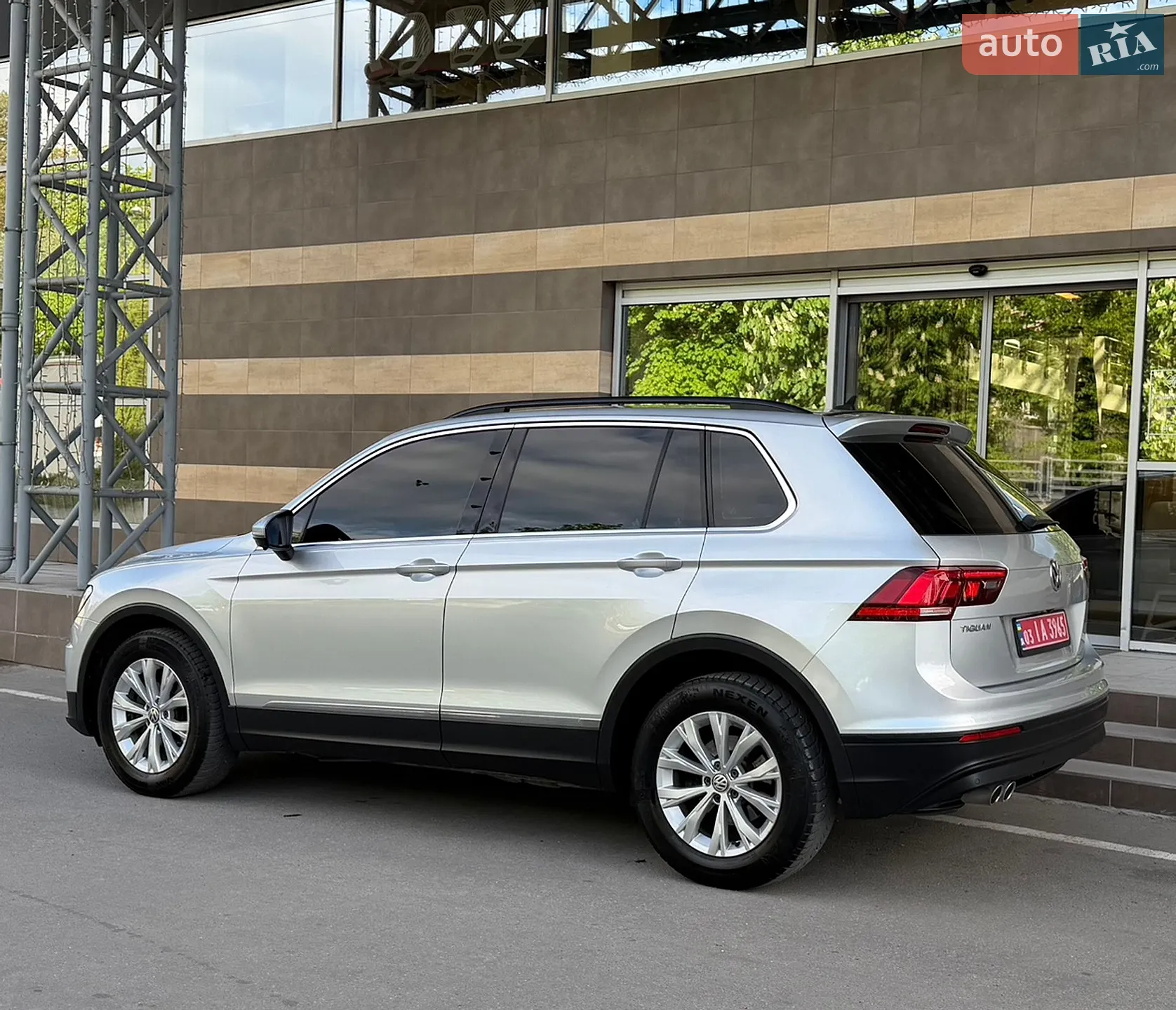 2018 Volkswagen Tiguan - мініатюра 12