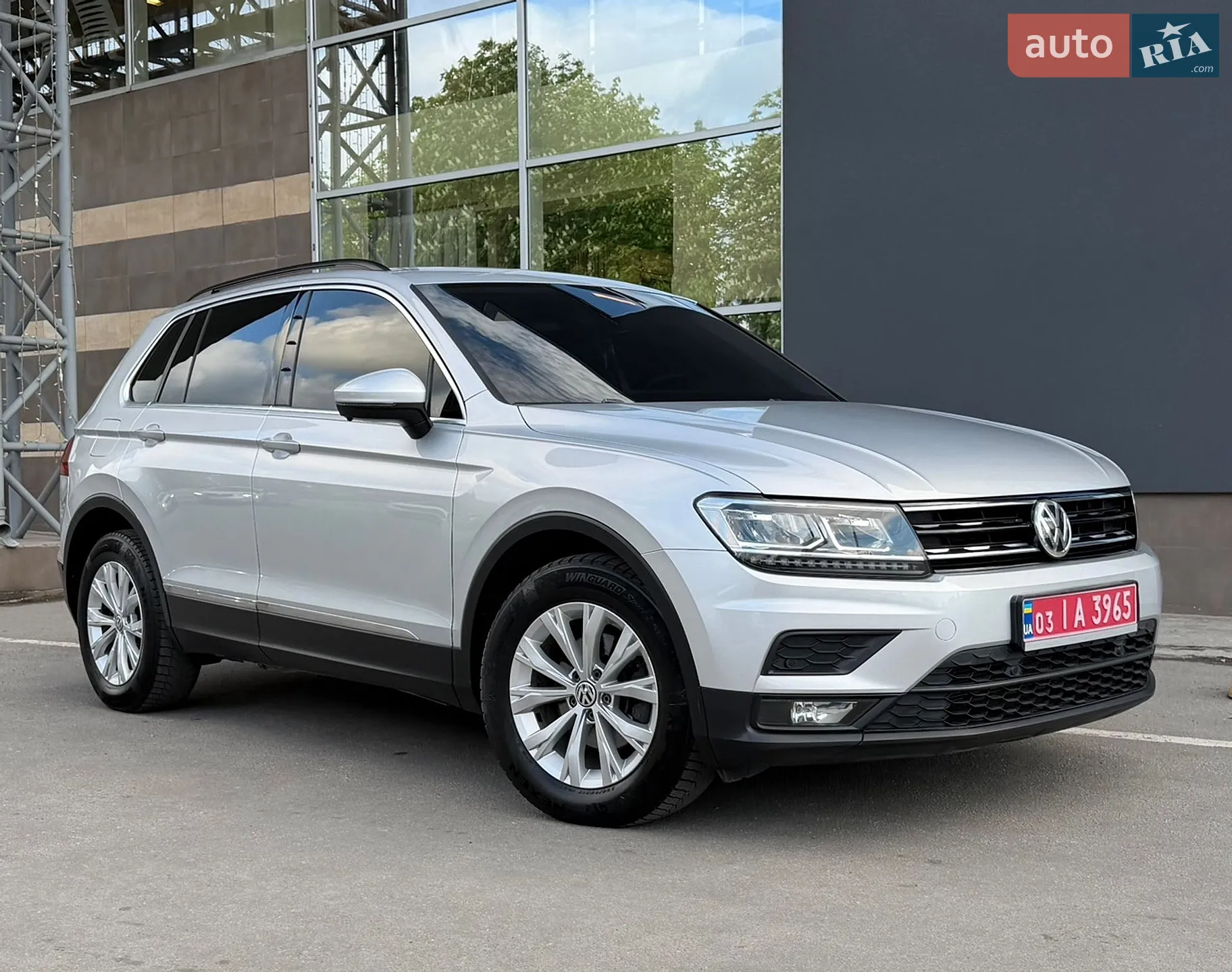 2018 Volkswagen Tiguan - мініатюра 17