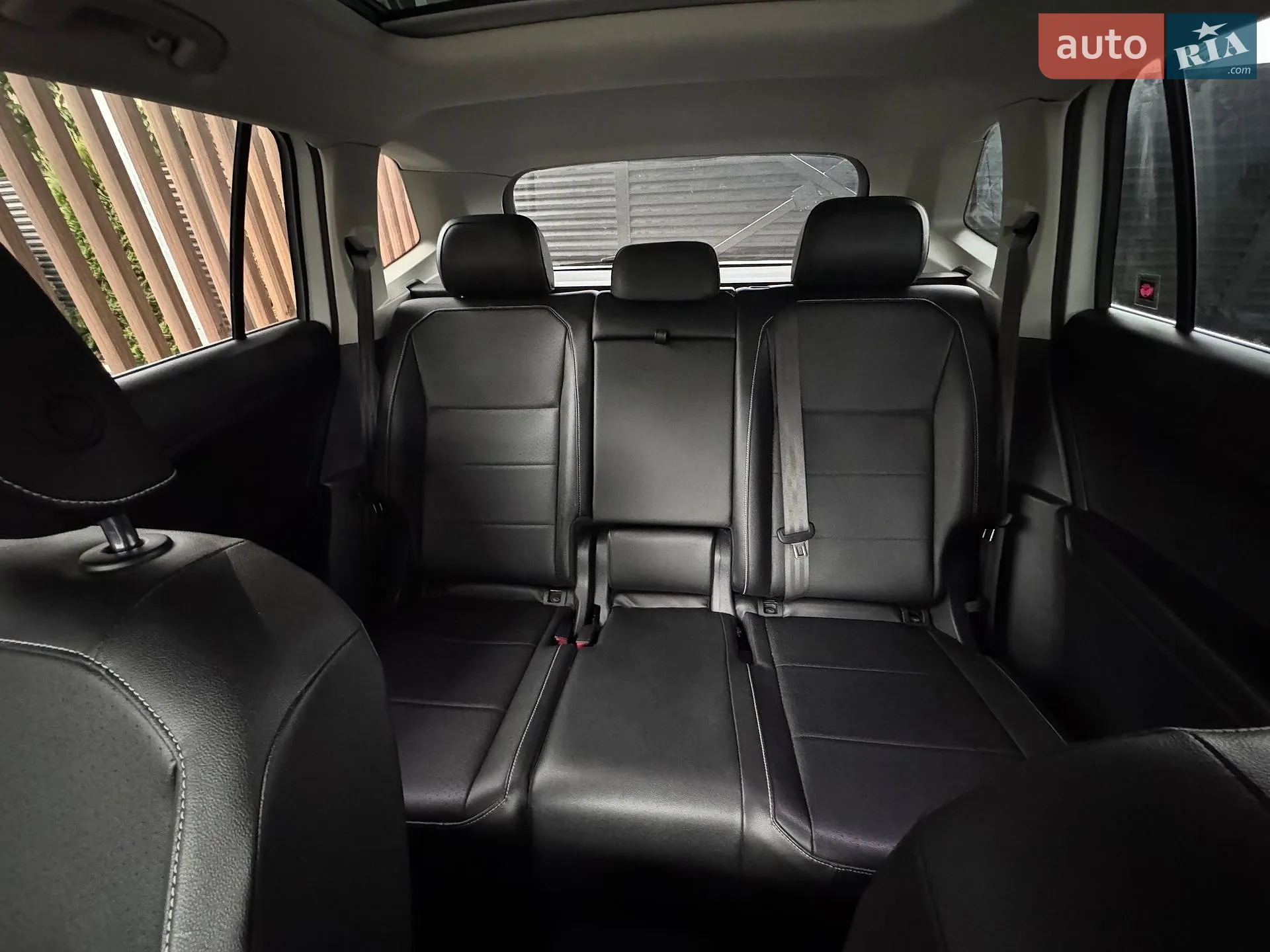 2020 Volkswagen Tiguan - мініатюра 37