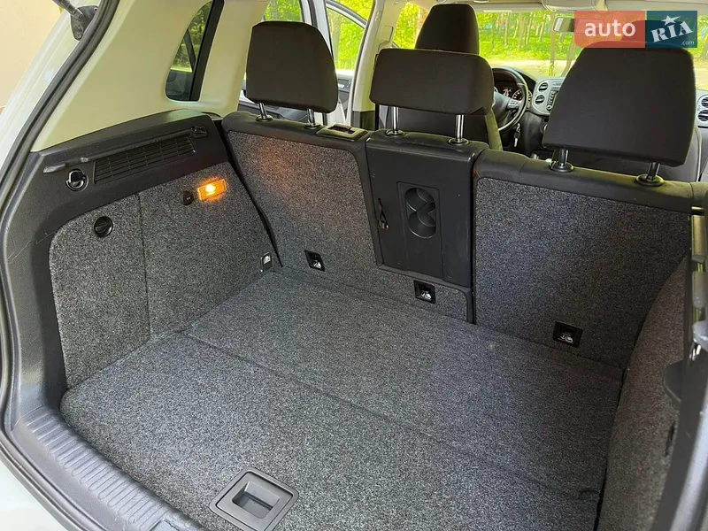 Volkswagen Tiguan 2012 VIN WVGAV7AX7DW543709 фото оголошення 68 з 117