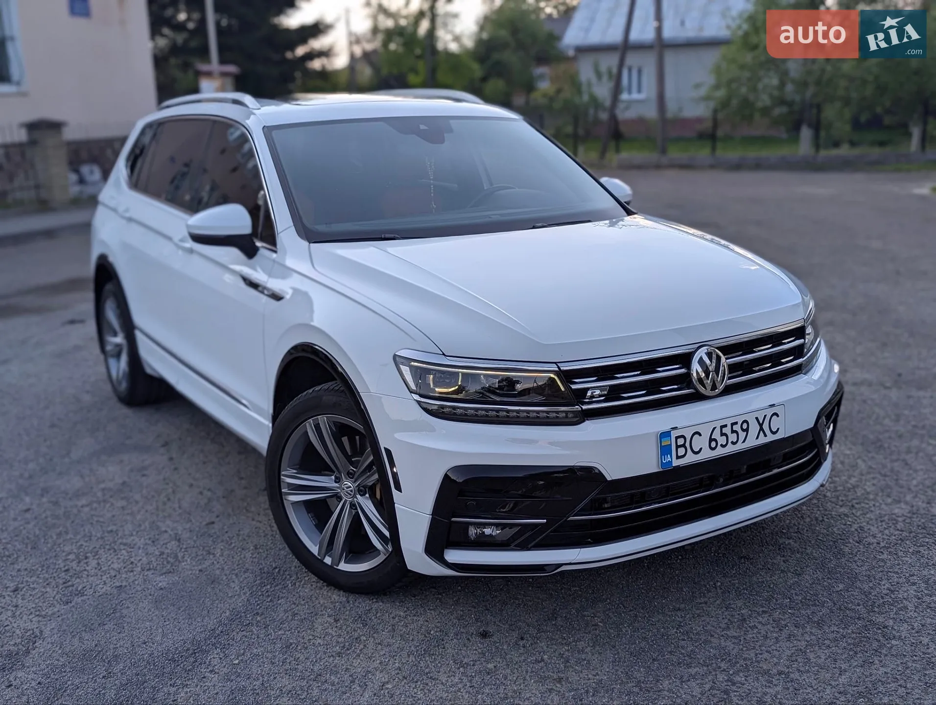 2018 Volkswagen Tiguan - мініатюра 4