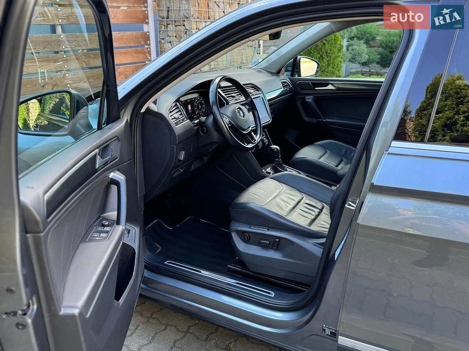 2018 Volkswagen Tiguan - мініатюра 54